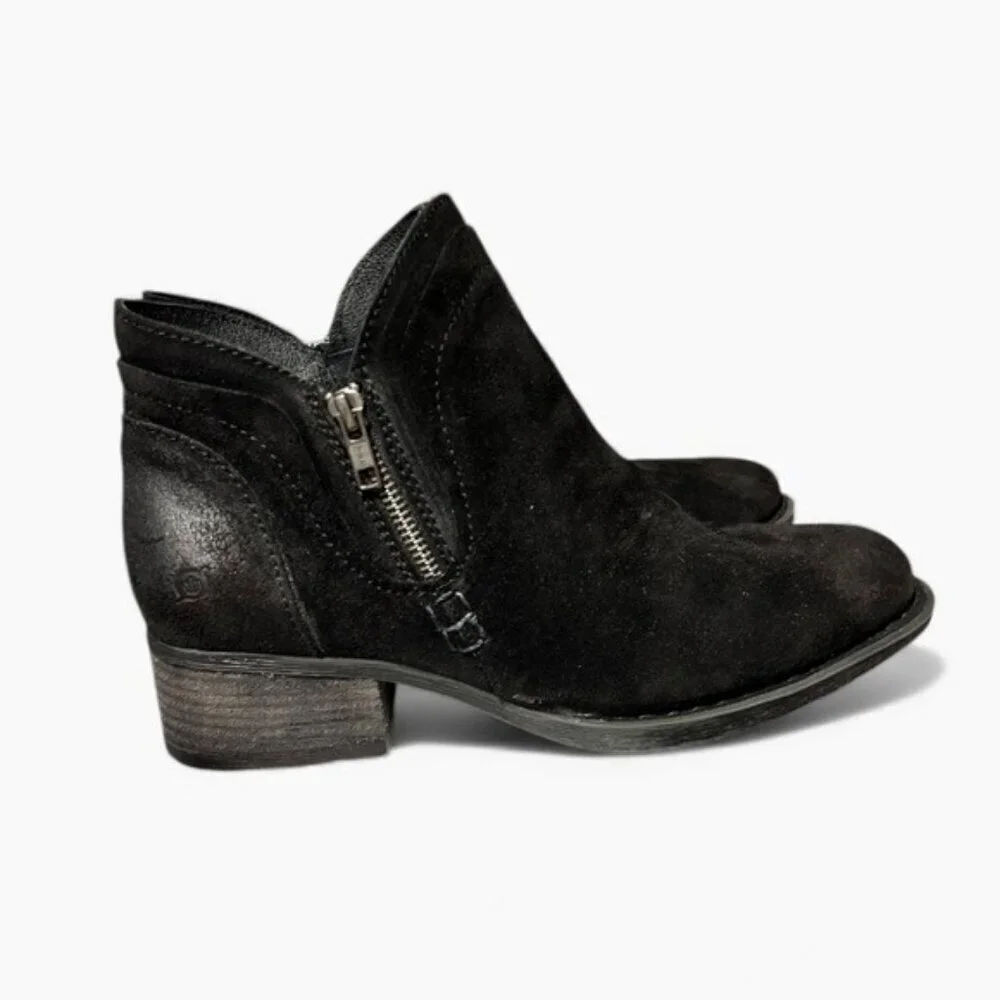 🌻NEW NWOT Born Malta II Women’s Black Suede Ankle Booties Women's Size 10